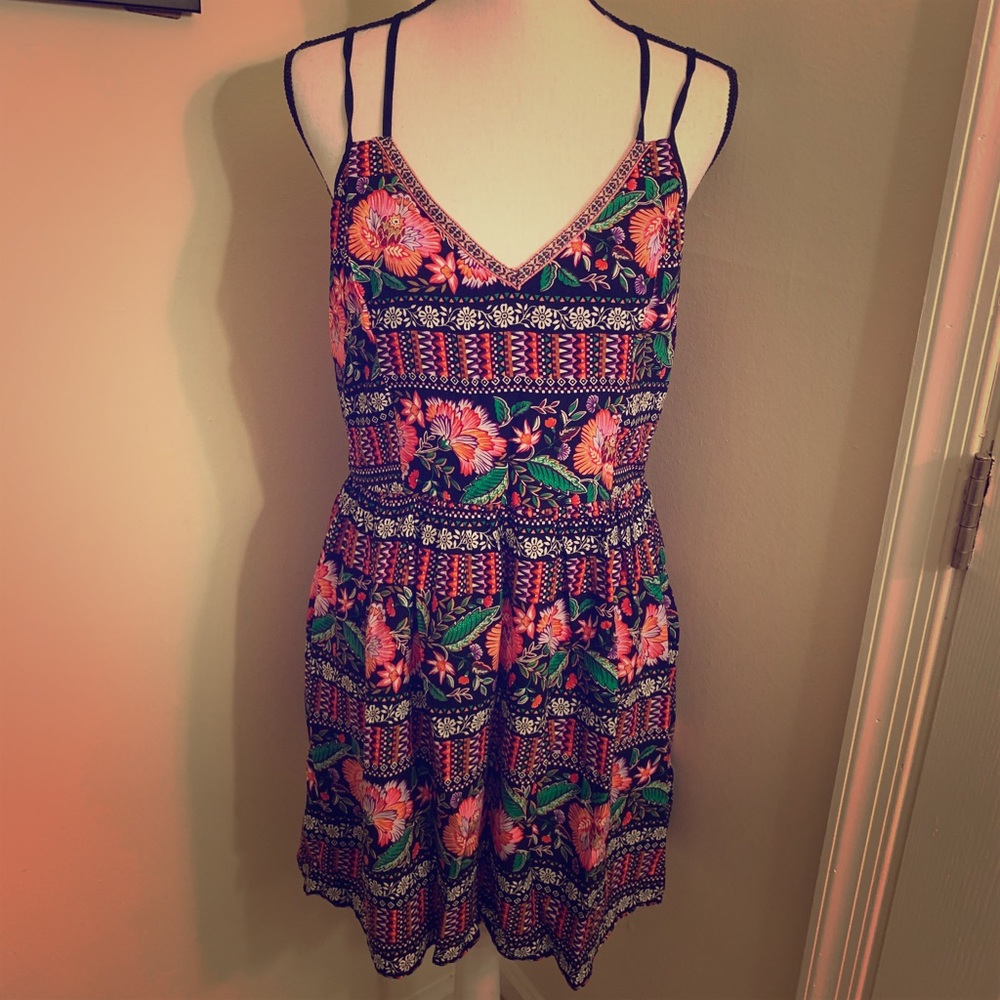 🔥3 for $10 SALE! EUC Xhilaration floral black dress